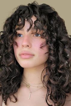 Long Layered Curly Hair, Layered Curly Haircuts, Bob Haircut Curly, Layered Curly Hair, Curly Hair Photos, Dirty Blonde Hair, Haircuts For Curly Hair