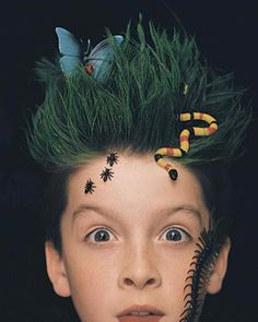 Clever Halloween getups for kids needn't be a chore, so don't pull your hair out -- pull theirs up. Kids will go wild for these "natural" styles: Give strands a lift with radical waves (the surfing kind), twirl tresses into a beehive (a real one -- almost), or shape another high-'do. Diy Halloween Boys, Halloween Costumes Kids Homemade, Boys Halloween Costumes Diy, Clever Halloween