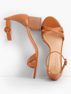 Ankle Strap Flats Sandals, Ankle Strap Sandals Flat, Trendy Heels, Fashion Shoes Sandals, Stylish Sandals, Fashion Footwear, Brown Shoes