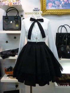 Gothic Type, Lolita Outfits, Kawaii Fashion