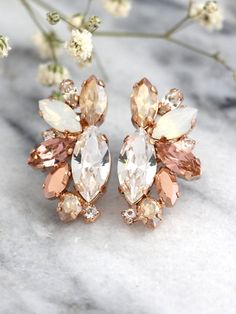 Rose Gold Champagne Cluster EarringsBlush Bridal Bridesmaids Earrings, Bridal Clip, Bridal Roses, Blush Bridal, Gold Champagne, Earrings White, Cluster Earrings, Bridesmaid Earrings, Stylish Jewelry