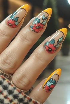 Summer Floral Nails Designs, Nail Art Painting Design, Bridal Manicure, Nails Collection, Orange Nail Designs, Orange Nail, Nails Sparkle, Flora Design, Funky Nails