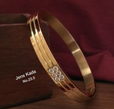 Punjabi Gold Ring Design, Diamond Kada For Men, Single Kada Designs Gold For Women, Simple Gold Kada Design For Women, Gold Kade Designs For Women, Single Bangle Designs Gold, Kada Design, Gents Kada, Gold Bangle Watch