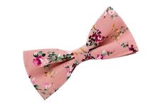 20 Unique Groom + Groomsmen Bow Ties — The Overwhelmed Bride // Wedding Blog + SoCal Wedding Planner Mens Wedding Ties, Unique Bow Tie, Groomsmen Bowtie, Floral Bow Tie, Socal Wedding, Groom Groomsmen, Wedding Ties, Mens Bow Ties, Groom And Groomsmen