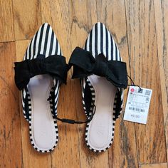 Striped Canvas With Velvet Bow Silver Ballerina Flats, Zara Loafers, Rhinestone Ballet Flats, Mules Shoes Flat, Zara Basics, Zara Sandals, Leopard Loafers, Patent Loafers, Striped Flats