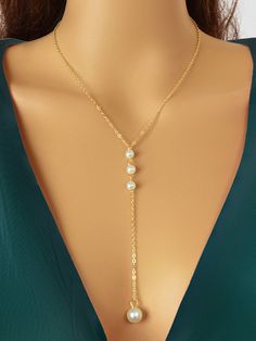 Elegant Long Lariat Necklace With Pearl Chain, Gold Pearl Lariat Chain Necklace, Elegant Gold Lariat Necklace With Pearl Charm, Elegant Gold Pearl Lariat Necklace, Gold Long Lariat Necklace With Pearl Chain, قلادات متدلية, Pearl Lariat Necklace, Diy Jewelry Making Tutorials, Gold Bridal Jewellery Sets