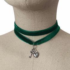 Fashion trend double velvet choker necklace with charm ☘️Choker length in one size, 12 inches ☘️ Made of  3/8 inches (10mm) velvet ribbons ☘️ Lobster clasp closure with 2" adjustable extension chain.  ☘️For special sizes please message me.  It is perfect to wear with corset, evening, party or prom dress, also a perfect romantic gift.  ☘️Find more accessories here in my shop : https://www.etsy.com/shop/HouseOfTooFan Please note that due to lighting effects, monitor's brightness, contrast and othe Velvet Choker Necklaces, Mom Fashion, Mini Collection, Velvet Choker, Key Lock, Romantic Gift, Christmas Jewelry, Velvet Ribbon, Evening Party