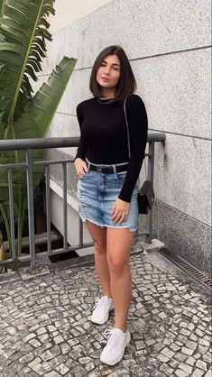 Jean Skirt Outfits Summer, Skirt Outfit Casual, Skirt Outfits Summer, Jean Skirt Outfits, Simple Fits, Style Rock, Elegante Casual, Denim Skirts, Causual Outfits