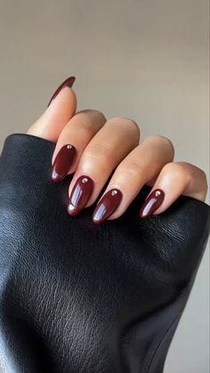 Get inspired by 40 trendy cherry wine nails that will be your go-to this season. From stunning Wine Nails and Cherry Nails to bold Red Acrylic Nails, find the perfect look with Cherry Wine Nails. Whether you love casual nails or want to go all out with Dark Red Nails, these designs will elevate your style. Discover shades like Red Nail Varnish and Short Nail Burgundy, with Oval Nails Maroon and Dark Red Oval Nails. Perfect for fans of short burgundy nails and Manikur Kuku.