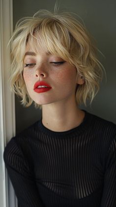 #BobHairstyle #HairInspiration #ConfidenceInStyle #TimelessElegance #BobHairstyle #HairInspiration #ConfidenceInStyle #TimelessElegance #HairstyleIdeas #HairGoals #FashionForward #HairTransformation #BeautyTrends #HairTrends Choppy Blonde Bob, Short Hair Fringe, Short Blonde, Bob Haircut, Short Blonde Hair, 인물 사진, Short Haircuts, Short Hair Cuts For Women, Hair Today