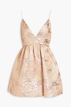 Shop on-sale ALICE + OLIVIA Foley gathered metallic brocade mini dress. Browse the best deals from ALICE + OLIVIA and luxury fashion at The Outnet. Pink Brocade, Midi Dress Wedding Guest, Edgy Glam, Olivia Pink, Angel Dress, What To Wear To A Wedding, Mini Wedding, Pink Car, Alice And Olivia