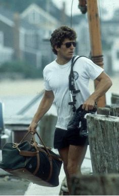 Spiritual Fashion, Manly Man, Jfk Jr, Elegante Casual, Mens Fashion Streetwear, Old Money Style, Menorca, Old Money Aesthetic