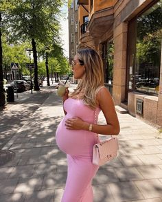 Cute Pregnancy Outfits, Pregnacy Fashion, Spring Maternity Outfits, Pregnancy Belly Photos, Cute Pregnancy Pictures