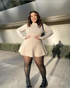 #tights #skirt #boots #fall #outfits #fashion #ootd Skirt Boots, Plus Size Baddie Outfits, Plus Size Fall Outfit, Keeping It Simple, Simple Outfit, Moda Plus, Mode Inspo, Curvy Girl Outfits, Boots Fall