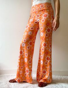 ❗️📏  FIT: These soft and groovy flare leggings are available in variety of sizes and lengths!              Inner Leg to Hem measurements: Short 28" (71cm), Regular 30" (76cm), Tall 32" (81cm) ❗️✈️  Delivery: These dresses are shipped directly from my print partner in Hong Kong, and usually arrive within the 4 weeks window, but sometimes might take up to 6 weeks in transit, you will always be provided with the tracking number and might choose to upgrade to express shipping 💛 Created for and by the retro things lover, our flares are soft to touch and nostalgic to feel 🥰 ♻️ Each item in this shop is designed in-house and made to order. Print-to-order means less waste and a custom approach! 📏  Size - Available in XS-5XL - Regular, Short and Long  - Please refer to the size chart for the me Vintage Non-stretch Wide Leg Pants, Spring Hippie Wide Leg Flares, Hippie Wide Leg Spring Flares, Hippie Wide Leg Flares For Spring, 70s Inspired Flare Bottoms For Spring, Vintage Non-stretch Bottoms For Spring, Retro High-waist Spring Flares, Retro High Waisted Spring Flares, Retro Non-stretch Trousers