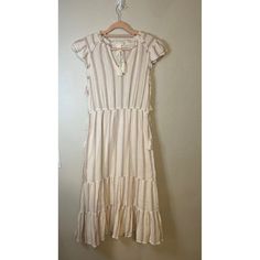 Adyson Parker Ady P 100% Cotton Boho Midi Maxi Dress Excellent Condition Nwot Size Medium Flowy Beige Cotton Midi Dress, Cream Flowy Cotton Midi Dress, Flowy Cream Cotton Midi Dress, Casual Cream Maxi Dress With Short Sleeves, Casual Cream Short Sleeve Maxi Dress, Casual Off White Flowy Midi Dress, Casual Off-white Midi Dress, Beige Casual Maxi Dress, Casual Off White Midi Dress For Vacation