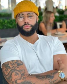 Glasses For Men With Beards, Black Men Glasses Style, Black Guys With Beards, Black Men With Glasses, Beard Black Men, Bald Black Men, Black Man With Glasses, Black Men With Beards, Black Bearded Men