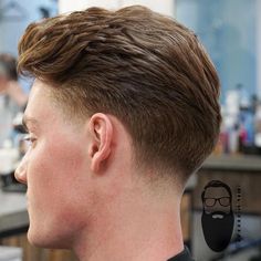 Low fade hairstyle Low Taper Fade Haircut, Mens Hairstyles Fade, Tapered Haircut, Cool Mens Haircuts, Low Fade