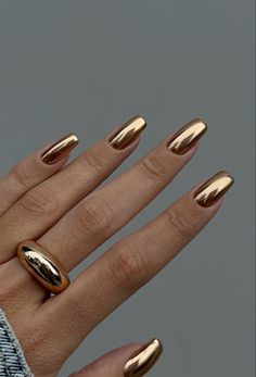 Fashion Nails 2024, Nail Gold Design, Gold On Nails, Gold Gel Nail Designs, Nails Trend 2024, Nail Cute Design, Gold Nails Inspiration, Birthdays Nails, Golden Chrome Nails