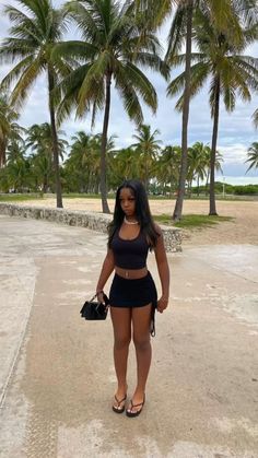 Beach Clothes Vacation Outfit Ideas Black Women, Baddie Trip Outfits, Athleisure Vacation Outfits, Baddie Summer Outfits Vacation, Miami Spring Break Outfits Black Women, Beach Outfits Black Women, Beach Outfit Black Women, Fashion Killa Summer, Florida Outfits Vacation