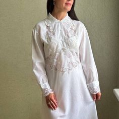 Amazing  vintage nightgown. Delicate night dress with lace. Polyester light and pleasant to the body. Excellent condition!! Size S. Model is size S/M 170cm height.  **This item will come to you freshly laundered and ready to wear. Long Sleeve Delicate Lace Dress For Wedding Night, Long Sleeve Delicate Lace Wedding Night Dress, White Lace Long Sleeve Nightgown, Vintage Dress With Lace Trim For Daywear, Vintage Lace Trim Dresses For Loungewear, Vintage Nightgown With Lace Trim For Bedtime, Vintage Nightgown With Delicate Lace For Wedding Night, Vintage Fitted Long Sleeve Nightgown, Fitted Long Sleeve Vintage Nightgown