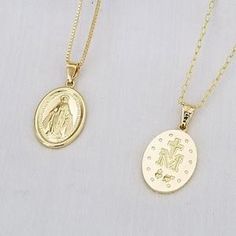 Oval Necklaces For Mother's Day, Oval Miraculous Medal Necklace As Gift, Oval Miraculous Medal Necklace For Anniversary, Anniversary Oval Miraculous Medal Necklace, Anniversary Oval Necklace With Miraculous Medal, Vca Necklace, Baptism Necklace, Catholic Necklace, Oval Necklace