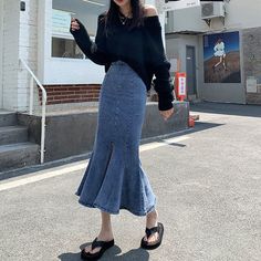 SPECIFICATIONSstyle: casual/elegant/fashionsize: S/M/L/XL/XXLseason: spring/summer/autumnprodoct type: high waist skirt/denim skirtoccasion type: shopping/casual/holiday/beach/office work/streetwea/vacation/schoolgender: women/woman/ladies/lady/female/femme/mujercolor: blue/blackWaistline: empireStyle: High StreetSilhouette: Trumpet / MermaidPattern Type: SolidOrigin: CN(Origin)Model Number: TT2485Material: polyesterMaterial: SpandexGender: WOMENFabric Type: DenimDresses Length: Ankle-LengthDeco Mermaid Skirts, Midi Skirts Summer, Denim Skirt Outfits, Long Denim Skirt, Perfect Denim, Denim Skirt Women, Skirt For Women, Denim Skirts, Empire Dress