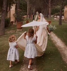 Shot On Film, Provence Wedding, Wedding Week, Bridesmaids Photos, Fairy Wedding, Wedding Outdoor, Groom Photo, Bride Photo, Wedding Party Photos