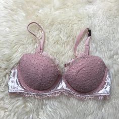 Really Nice One Thanks Victoria's Secret Feminine Bra With Padded Cups, Feminine Padded Bra From Victoria's Secret, Feminine Padded Bra By Victoria's Secret, Feminine Victoria's Secret Bra With Padded Cups, Green Bras, Nice One, Strappy Bralette, Vs Bras, Beautiful Bra