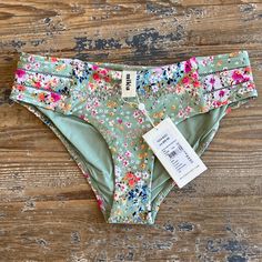 Nwt Women's Milea Botanic Gardens Wide Side Bikini Swim Bottoms In Us Size 6 (Au Size 10). These Bottoms Are Super Cute And Great Quality. I Purchased These Last Year For A Trip And Didn't End Up Wearing Them Because The Matching Top Didn't Work For Me And It Didn't Make Sense For Me To Return The Bottoms Given The Return Shipping Fees Back To Australia. I Just Saw That The Matching Top For This Suit Is Available In A Us Size 4 For A Great Price On The Seafolly/Milea Website. Bohemian Stretch Swimwear For Spring, Green Floral Print Pool Bottoms, Green Floral Print Bottoms For Pool, Bohemian Fitted Pool Bottoms, Bohemian Fitted Bottoms For Pool, Green Brief Swimwear For Spring, Spring Green Brief Swimwear, Bohemian Fitted Swimwear For Spring, Botanic Gardens