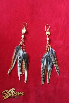 Elegant Feather Dangle Earrings, Elegant Feather Dangle Jewelry, Elegant Dangle Feather Earrings, Elegant Dangle Earrings With Feathers, Elegant Feather Drop Earrings, Elegant Adjustable Feather Earrings, Elegant Feather Earrings, Pearl Earrings Simple, Earrings Simple