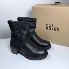 Nib Bullboxer Women’s Minera Ankle Zipper Block Heel Leather Boot Black Size 6 Leather Crafted Upper Slip-On Style Zip-Up Closure Round-Toe Silhouette Textile Lining Cushioned Textile Footbed Block Heel Durable Rubber Outsole Made In Portugal New In Original Box Box May Have Minor Damages Size Women’s 6 Smoke-Free Home Please See Photos For Additional Details. Leather Boots Heels, Leather Boot, Black Leather Boots, Shoes Heels Boots, Leather Craft, Zip Up, Shoes Women Heels, Heeled Boots, Block Heels