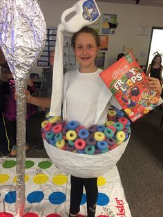 Fruit Loops Cereal Bowl costume with milk jug headpiece. My daughter won 1st place at her school's Halloween costume contest! Diy Cereal, Halloween Costumes To Make, Diy Halloween Costumes For Kids, Homemade Halloween Costumes, Diy Halloween Costumes Easy, Homemade Halloween, Easy Diy Halloween, Fantasias Halloween