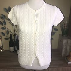 Excellent Condition, Size L, See Pictures For Measurements. I Consider All Offers. Always On Trend I Offer Amazing Bundle Deals. Just Bundle Your Likes Then Comment On The Bundle When You Are Ready For An Offer. Keep An Eye Out For Items Marked 3/$15. I Always Have Tons Of Great Items On Sale! 2400 White Sweater, An Eye, White Sweaters, Lands End, Shirts Tops, On Sale, White, Color