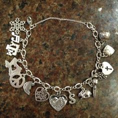 My James Avery charm braclet <3 Pandora Bracelet Designs, Puffy Heart Charms, Cowgirl Jewelry