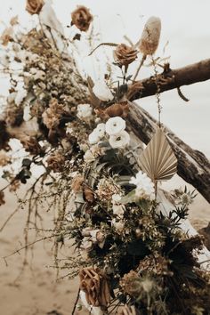 Dreamy boho west coast gay elopement at Hug Point State Park in the gorgeous state of Oregon. Elopement ceremony florals. Elopement Ceremony Decor, Beach Elopement Ceremony, Ceremony Florals, Coast Elopement