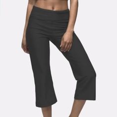 Prana Women S Black Stretch Athletic Casual Outdoor Wide Leg Jara Capri Pant. New With Tags. Please See Measurements Below For Accurate Sizing. Measurements: Waist Laying Flat Across The Front: 14 Inches Rise: 9.5 Inches Inseam: 22 Inches Ankle Opening: 9 Inches All Our Items Come From A Smoke Free Environment. We Would Be Happy To Combine Shipping So Feel Free To Look Around Our Store And Let Us Know If You Have Any Questions. Prana Pants, Black Stretch, Be Happy, Pant Jumpsuit, To Look, Capri Pants, Capri, That Look, Wide Leg