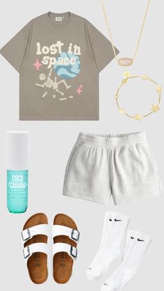 Trendy Outfits For School, Basic Girl Outfit, Preppy Outfits For School, Cute T Shirts, Outfits For School, Preppy Summer Outfits, Casual Outfits For Teens, Outfit Inspo Summer