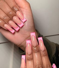 Medium Length Acrylic Nails Coffin French Tip, Acrylic Nail Designs Back To School, Back To School Nails Acrylic, Ambre Nails, Pink Tip Nails, Pink French Tip