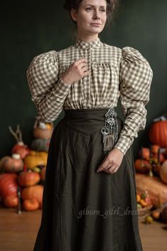 Blouse elizabeth in Edwardian Victorian Style - Etsy Ukraine Vintage Long Sleeve Blouse For Gatherings, Fall Puff Sleeve Blouse For Gatherings, Fall Blouse With Gathered Sleeves For Casual Events, Fall Gatherings Blouse With Gathered Sleeves, Puff Sleeve Blouse For Fall Gatherings, Fitted Peasant Blouse For Fall, Victorian Long Sleeve Tops For Fall, Traditional Fitted Fall Blouse, Fitted Costume Blouse For Fall