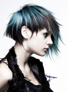 Fantasy Hair, Funky Hairstyles, Creative Hairstyles, Hair And Makeup Artist, Artistic Hair, Hair Design