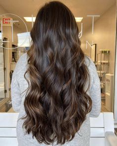 Hair Color Guide, Wedding Hair Colors, Curl Hair With Straightener, Beauty Hair Color, Hair Gloss, Hairstyles For Layered Hair