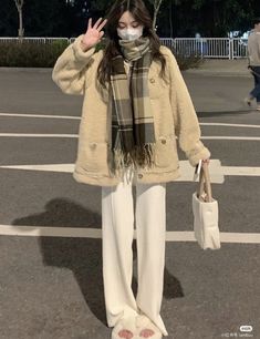 Winter Outfits Korean Street Style, Korean Soft Girl Outfit, Winter Outfits Korean, Korean Winter Outfits, Winter Outfits Aesthetic, Mode Turban, Japan Outfit