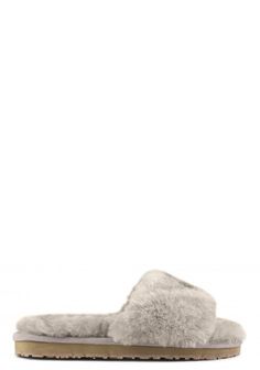 Sheepskin fur slide slipper Cozy Faux Fur Slippers With Cushioned Footbed, Soft Sheepskin Slip-on Slippers, Fluffy Sheepskin Comfortable Slippers, Fluffy Comfortable Sheepskin Slippers, Comfortable Fluffy Sheepskin Slippers, Fluffy Faux Fur Comfy Slippers, Fluffy Faux Fur Open Toe Slippers, Ankle Boots Men, Mid Boots