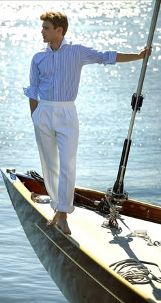 Sailor Aesthetic, Yacht Outfit, Office Old Money, Sailing Aesthetic, Old Money Men, Money Men, Old Money Fashion, Professional Outfit, Business Wardrobe