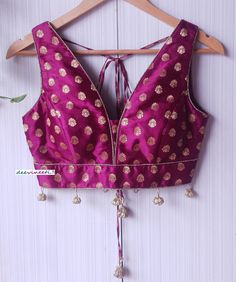 W Neck Blouse Design, Unstitched Bollywood Style Purple Blouse Piece, Bohemian Padded Blouse For Festivals, Bohemian Blouse For Puja And Festivals, Bohemian Blouse For Puja Navratri, Bohemian Blouse For Navratri Puja, Bohemian Festive Choli With Padded Blouse, Festive Bohemian Padded Blouse Piece, Festive Bohemian Padded Choli