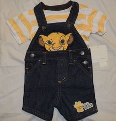 NEW Disney Lion King Simba Outfit, Shorts, Overalls, Size 0-3 Months, Denim #Disney http://www.lshf.org/ Weihnachten Outfit, Shorts Overalls, Outfit Shorts, King Simba, Lion King Simba, King Baby, Nursery Baby Room