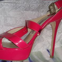 Jimmy Choo "Louisa" Fuchsia Pink Strappy Platform Sandals Shoes Size 39 8.5m Us These Shoes Have Approx A 1" Platform And A 5" Inch Heel. In Excellent Pre-Loved Barely Worn Condition. **Call Outs: A Few Scuffs On Platform (As Seen In Pictures) That Can Be Removed Very Easily. (I Have Not Tired To Remove Them And So The Price Reflects This.) I Researched And Sourced And Found That These Will Resell For Higher Than I Am Selling Them For. Thel Tips Still Look Brand New And Leather Bottoms Look Grea Pink Patent Leather Sandals With Branded Heel, Formal Pink Patent Leather Sandals, Pink Patent Leather Platform Sandals, Pink Patent Leather Pointed Toe Sandals, Pink Platform Sandals With Pointed Toe, Pink Pointed Toe Platform Sandals, Luxury Pink High Heel Sandals, Pink Open Heel Heels, Designer Pink Patent Leather Sandals