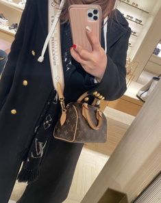 Lv Speedy Outfit, Lv Speedy Bandouliere, Louis Vuitton Outfit, Louis Vuitton Speedy Bandouliere, Lv Speedy, Branded Outfits, Speedy Bandouliere, Lv Handbags, Vuitton Bag