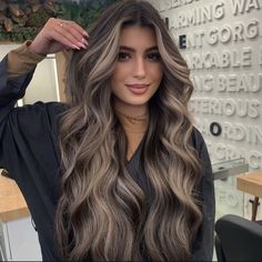 Brunette Foliage Hair, Dark Brunette Ash Balayage Hair, Brown Hair Ideas For Fall Brunettes, Ask Brown Hair Color, Espresso Blonde Hair, Balayage Hair Extensions Dark Roots, Lived In Curls, Ashy Balayage On Brown Hair, Medium Brown With Lowlights